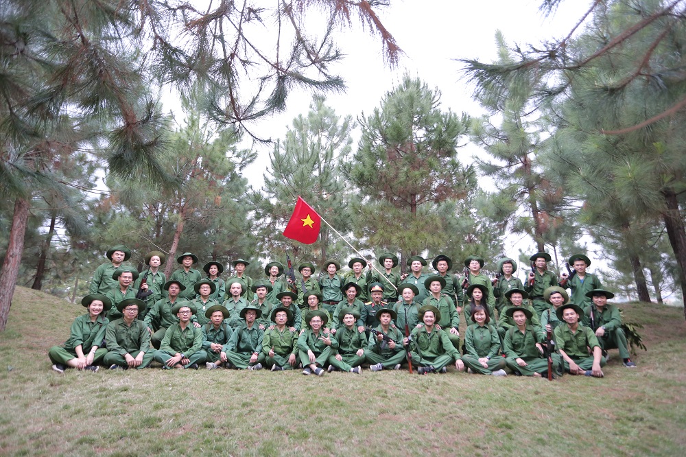 Home Coming – Cuộc báo thù ngọt ngào của những “chuột bạch” đầu tiên tại trường F